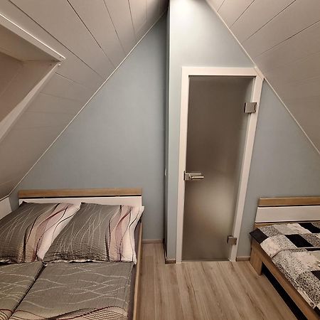 Ferienhaus Saaleblick Wettin Bagian luar foto