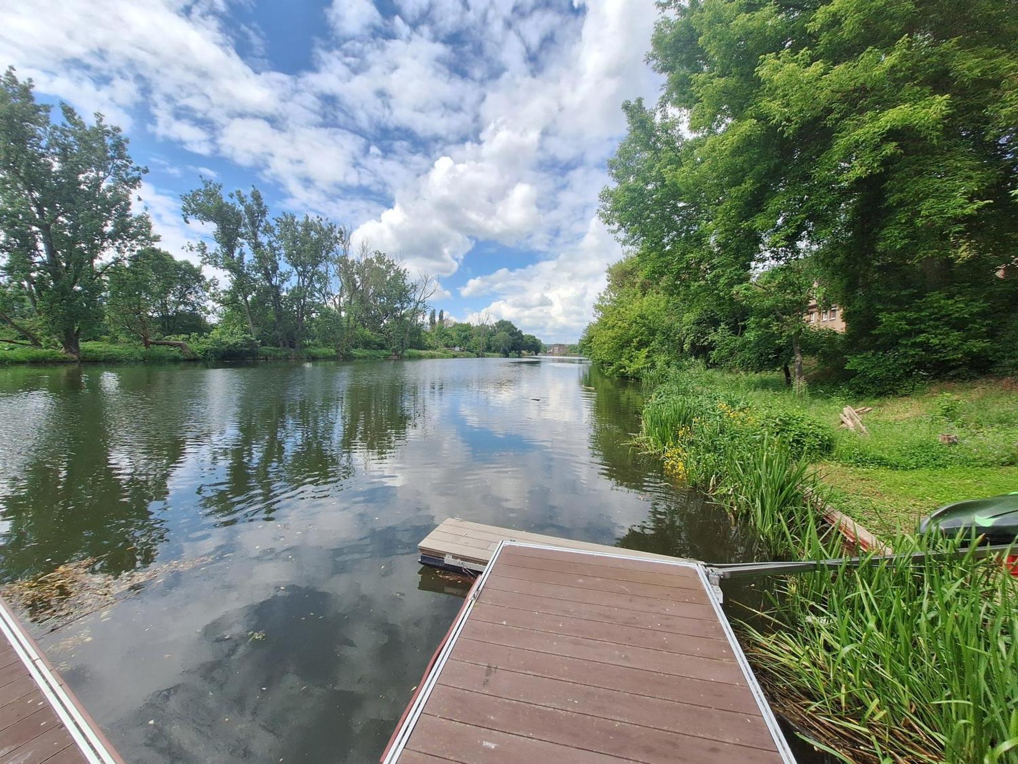 Ferienhaus Saaleblick Wettin Bagian luar foto