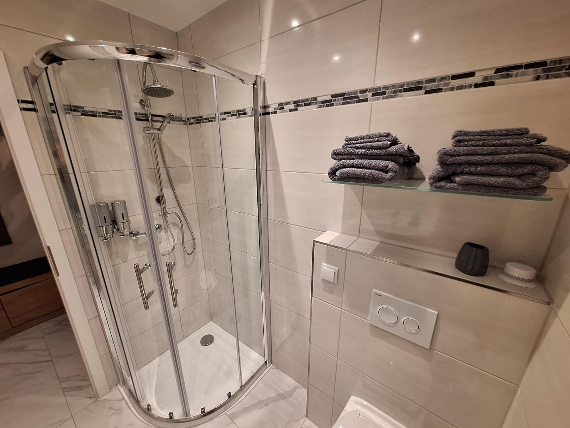 Ferienhaus Saaleblick Wettin Bagian luar foto